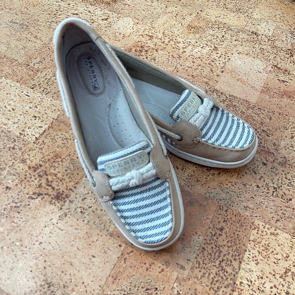 Sperry boat shoes